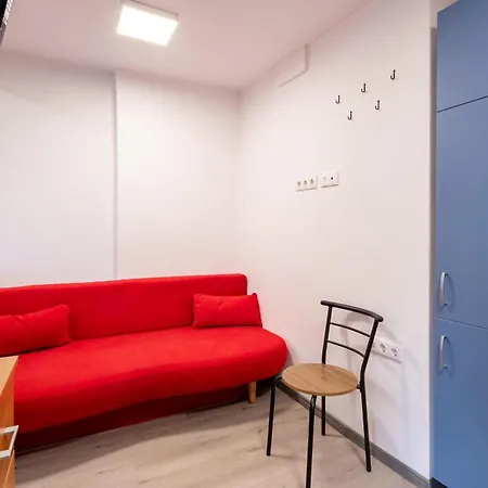 Backyard - Quiet Sleep - Sunny Apartament *